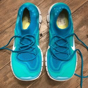 Nike Free Flyknit